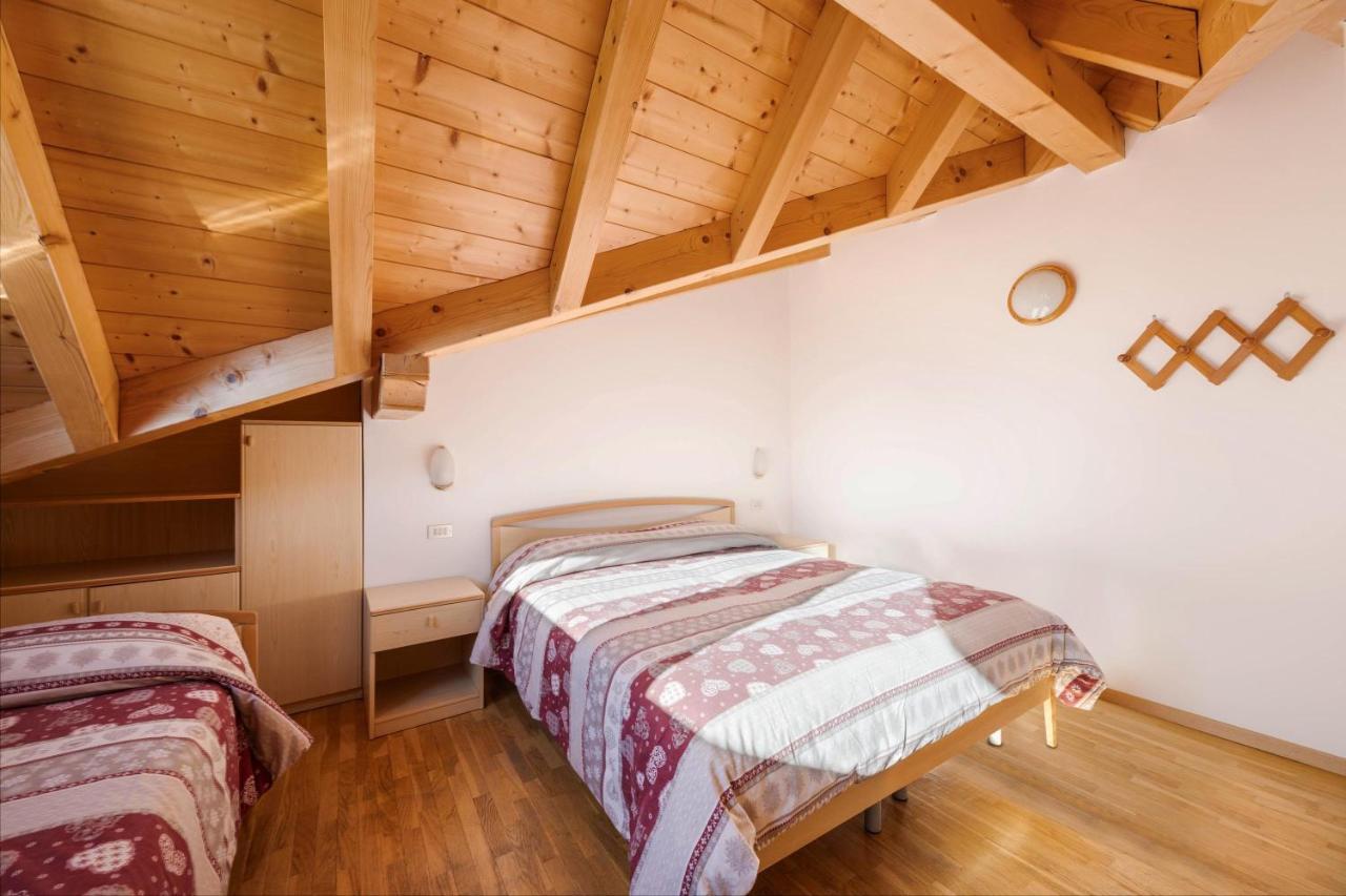 Villa Mazzel With Balcony Vigo di Fassa Extérieur photo